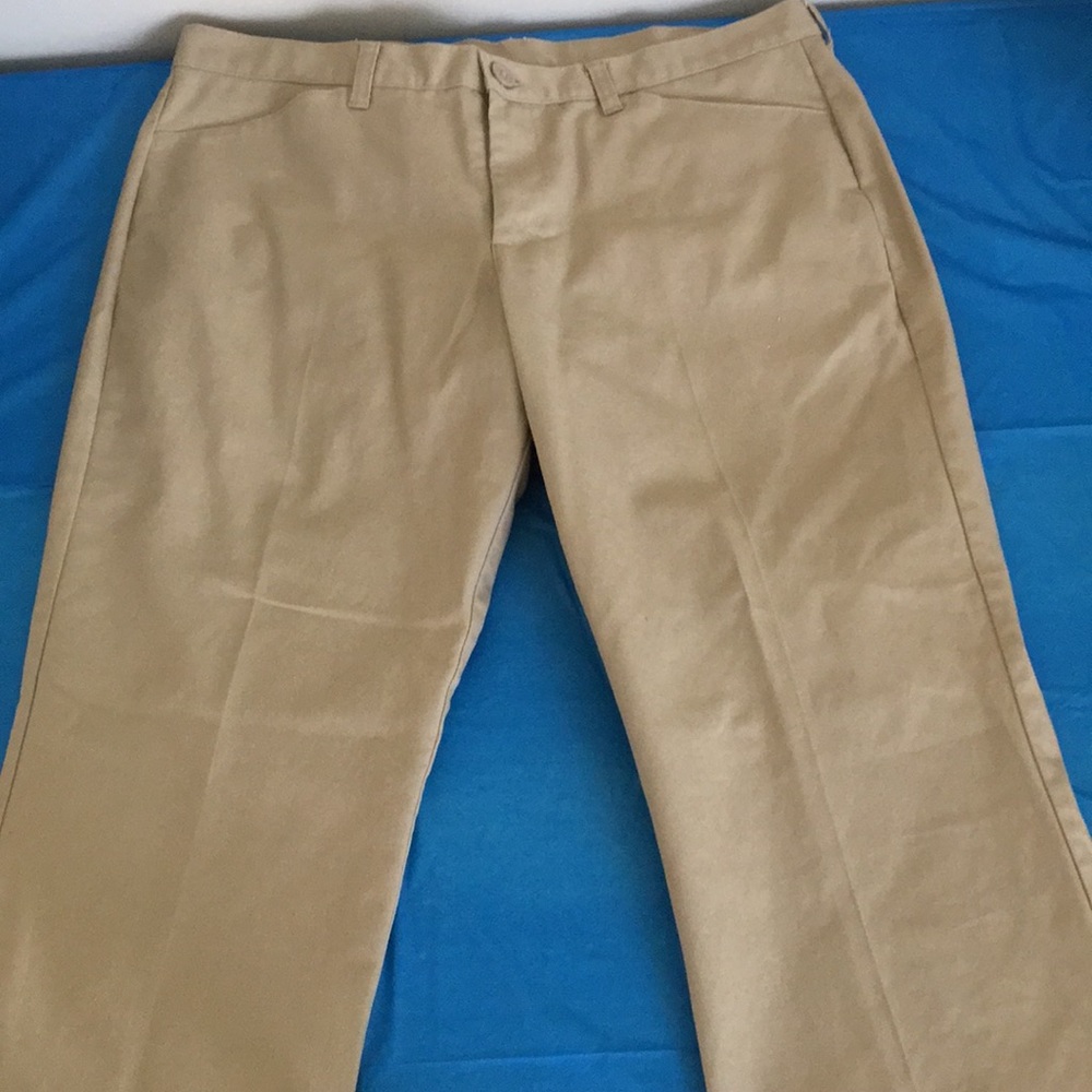 Junior’s Khaki Pants